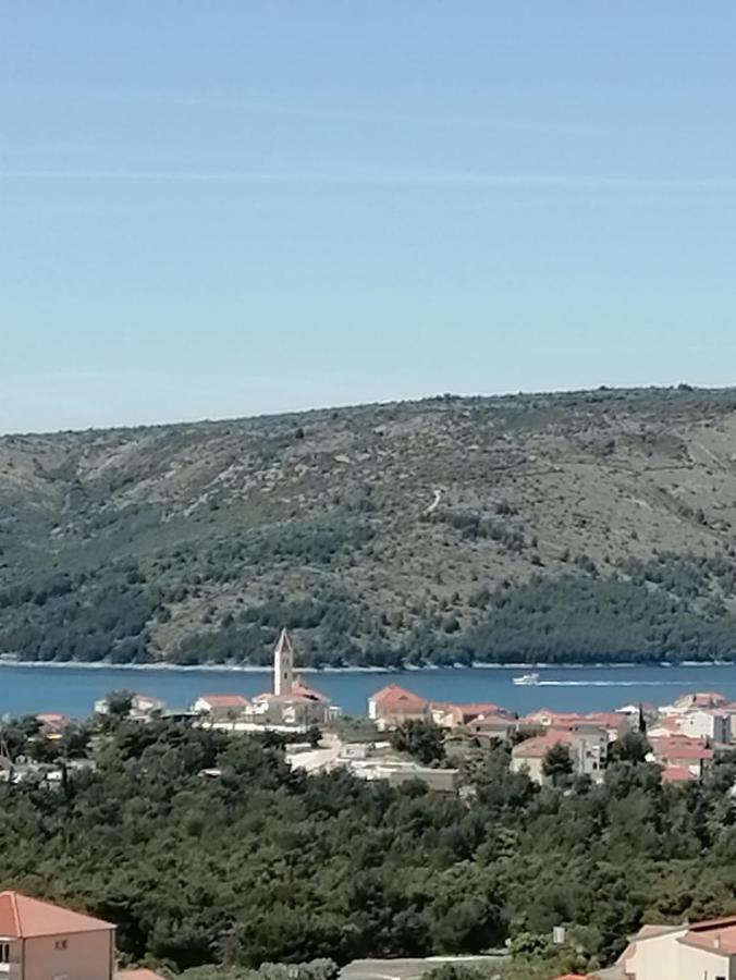 Apartments Blue Lagoon Trogir Exterior foto